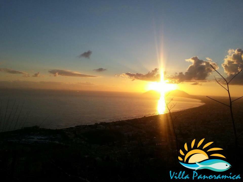 Villa Panoramica تيراتشينا المظهر الخارجي الصورة